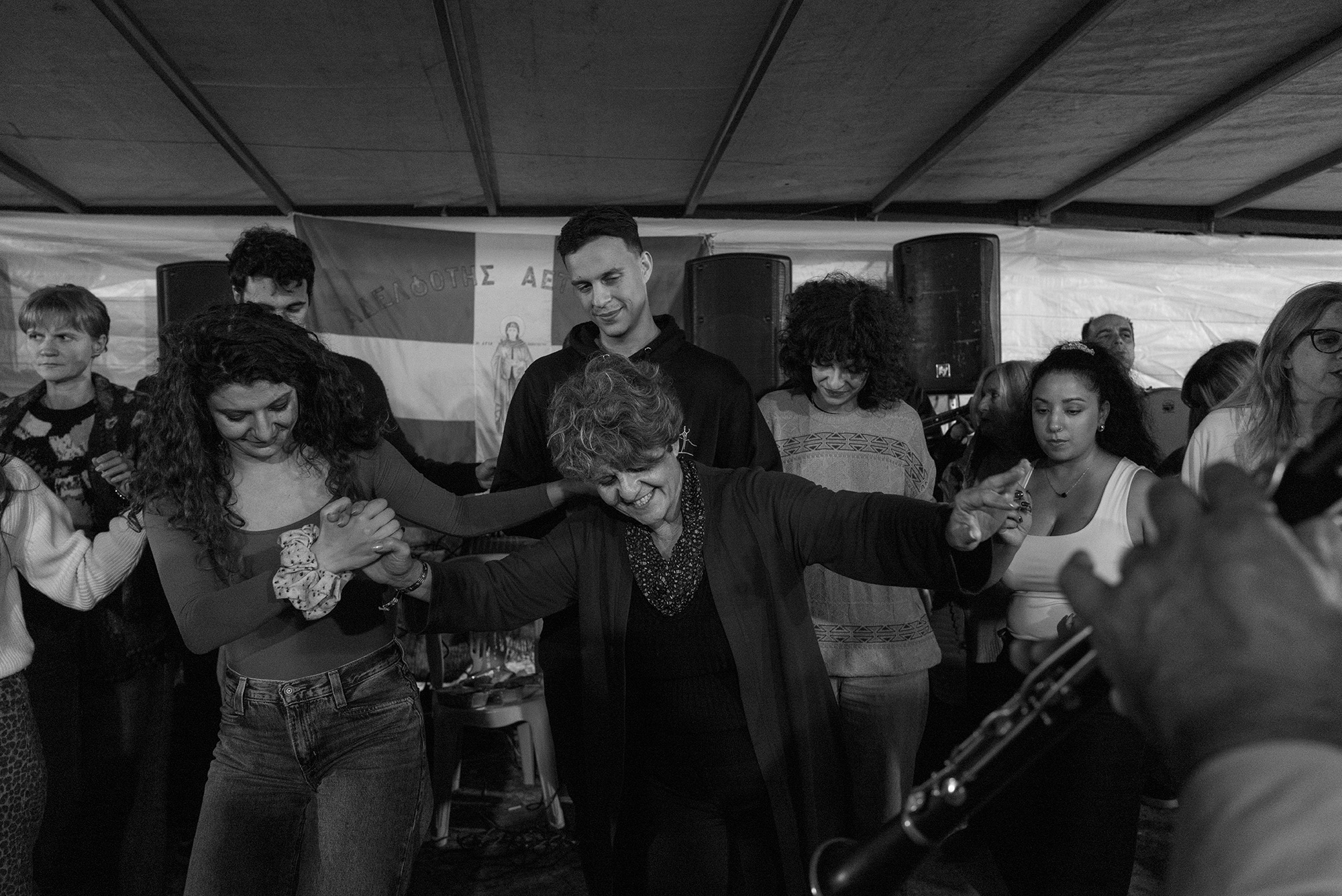 Aetopetra, October 2025, Mrs. Roi dances, supported and accompanied by her three children.